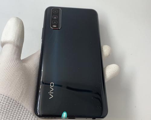 VivoY51手机如何满足你的需求（VivoY51手机的性能、摄影、续航、价格等方面详细评测）
