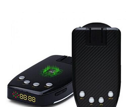 征服者电子狗GPS-98的优势和功能介绍（领航路上的必备利器，GPS-98为你带来的全方位导航体验）