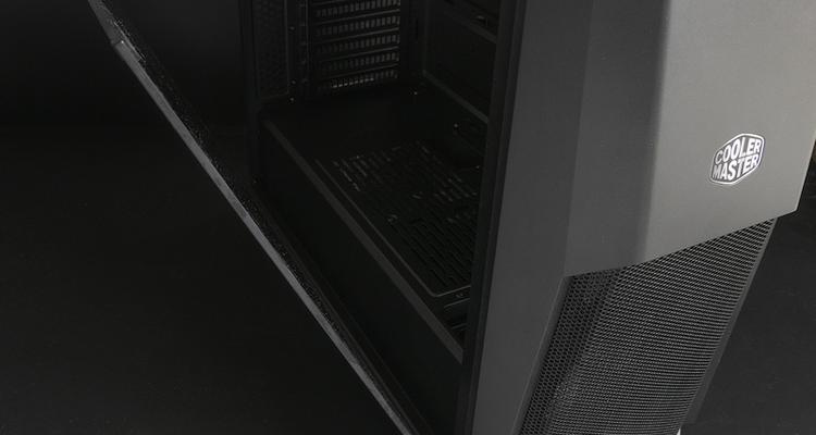 《毁灭者经典U3机箱评测》（探索毁灭者经典U3机箱的设计和性能）
