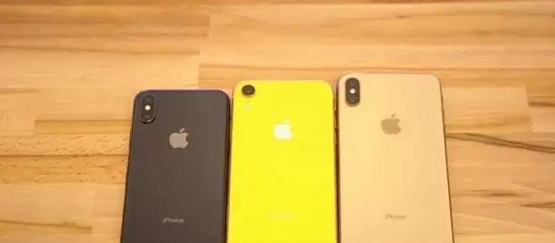 苹果X外观的设计与功能魅力（探索iPhoneX的前卫外观与创新功能）