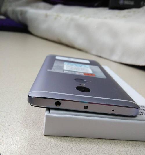 小米意外保换新，用心呵护你的手机（小米意外保换新，专业售后服务让你无忧手机使用）
